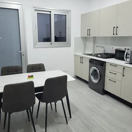 Chryso Apts