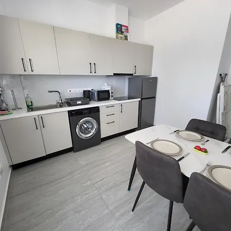 Chryso Apts Apartament Protaras